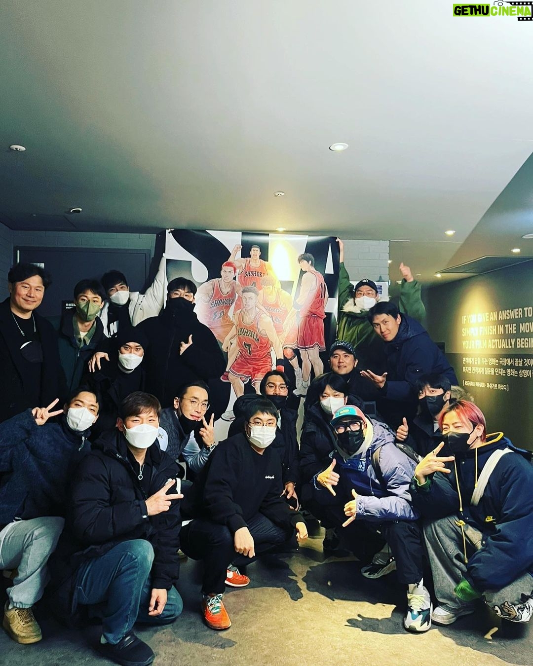 Haha - 64.7K Likes - 긴말 안하겠습니다…
한 시대에 같이 살아갈수있게 해주셔서 감사합니다.. 내 방황기를 정리해준 성경책…
사랑합니다.. #슬램덩크❤️🏀🔥
#슬램덩크 #더퍼스트슬램덩크 #이노우에다케히코 #농구 #송태섭 #태섭이형형한테그런일이있었는지몰랐어사랑해형 #백호형..여전하더라사랑해스포일까봐말못하겠는데형이정말조아형사랑해 #이노우에작가님윤대협버젼으로하나만더갑시다솔직히말해줘요다만들놨죠?이게마지막이아닌거죠?네?? #🥹 #초대해주신슬램덩크관계자분들정말감사합니다 #내가누구야내이름을말해봐