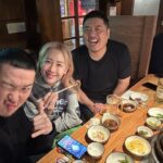 Haha Instagram – 새해복 마니 받으세요!!! 정말 감사했었고 힘든 한해였는디.. 또 그럴것같아요!! 사랑합니다!!! 이 글 보신 모든분들!! 남들보다 훨씬더 복 받으세요!!!!!❤️❤️🔥🔥🔥🔥