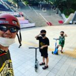 Haha Instagram - 생일 축하해주신 많은분들께 감사인사 드려요~! 낳아주신 융드옥정님께 감사하다고 전합니다! 오늘 생일 맞으신분들 축하드려요~ 야만!!!! #하동훈#생일#감솨~~~#야만