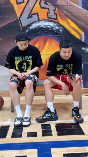 Haha Instagram - 형은 다 해 줄 수 있어😎

#haha #하하 #kiwelab #키위랩 #형
#하디다스#아디다스 #adidas #광고아님