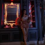 Haifa Wehbe Instagram - Happy Holidays✨💫 May the holiday season fill your home with joy & your heart with love 🤍 Beirut, Lebanon
