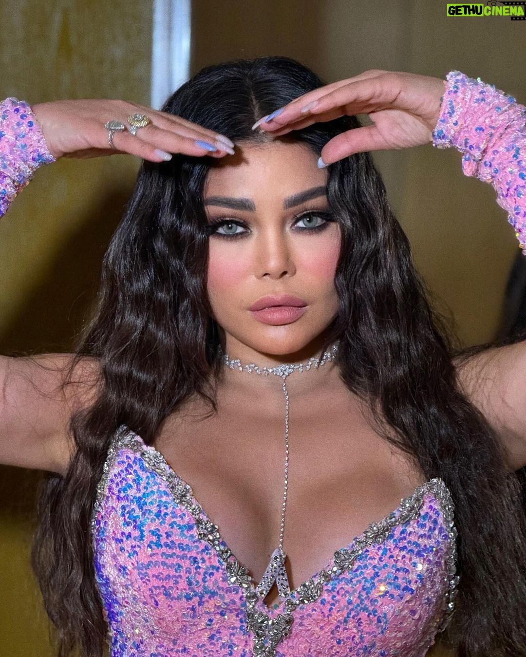 Haifa Wehbe Instagram - ππππ¨ ππ¨π§πππ«π... πππ±π’ππ¨ π²π½ ππΆ Ending September with some pinky vibes! Adios, untill next time π @aquarepublic2023 @petra_events #CaboMexico #Mexico #concert #pink #HaifaWehbe Cabo,Mexico