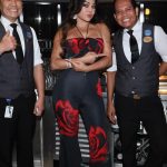 Haifa Wehbe Instagram - Funny moments with the crew members while going on stage for @stars.on.board cruise parties 😂r🌹 #Mykonos #StarsOnBoard #Concert #MediterraneanCruise #Summer #Cruise2023 #Greece #HaifaWehbe #حفلات #الصيف #ميكونوس #اليونان #اكسبلور #هيفاء_وهبي Mykonos, Greece