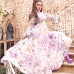 Haifa Wehbe Instagram - Hᴀᴘᴘʏ Eᴀsᴛᴇʀ ᴇᴠᴇʀʏᴏɴᴇ! 🌸🤍💜 #HappyEaster #Haifawehbe #فصح_مجيد #هيفاء_وهبي Arthaus Beirut