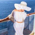 Haifa Wehbe Instagram - May your #september be filled with love, blessing,and healing💙 #haifawehbe #welcomeseptember Mykonos