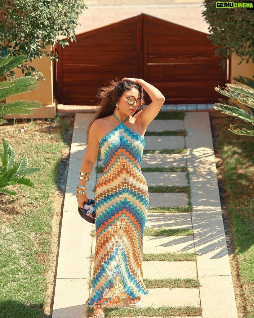 Haifa Wehbe Instagram - DEAR SUMMER..I LOVE YOU 🌈☀️🍦🎾🏓🏝️🐚🦋 #haifawehbe Marassi