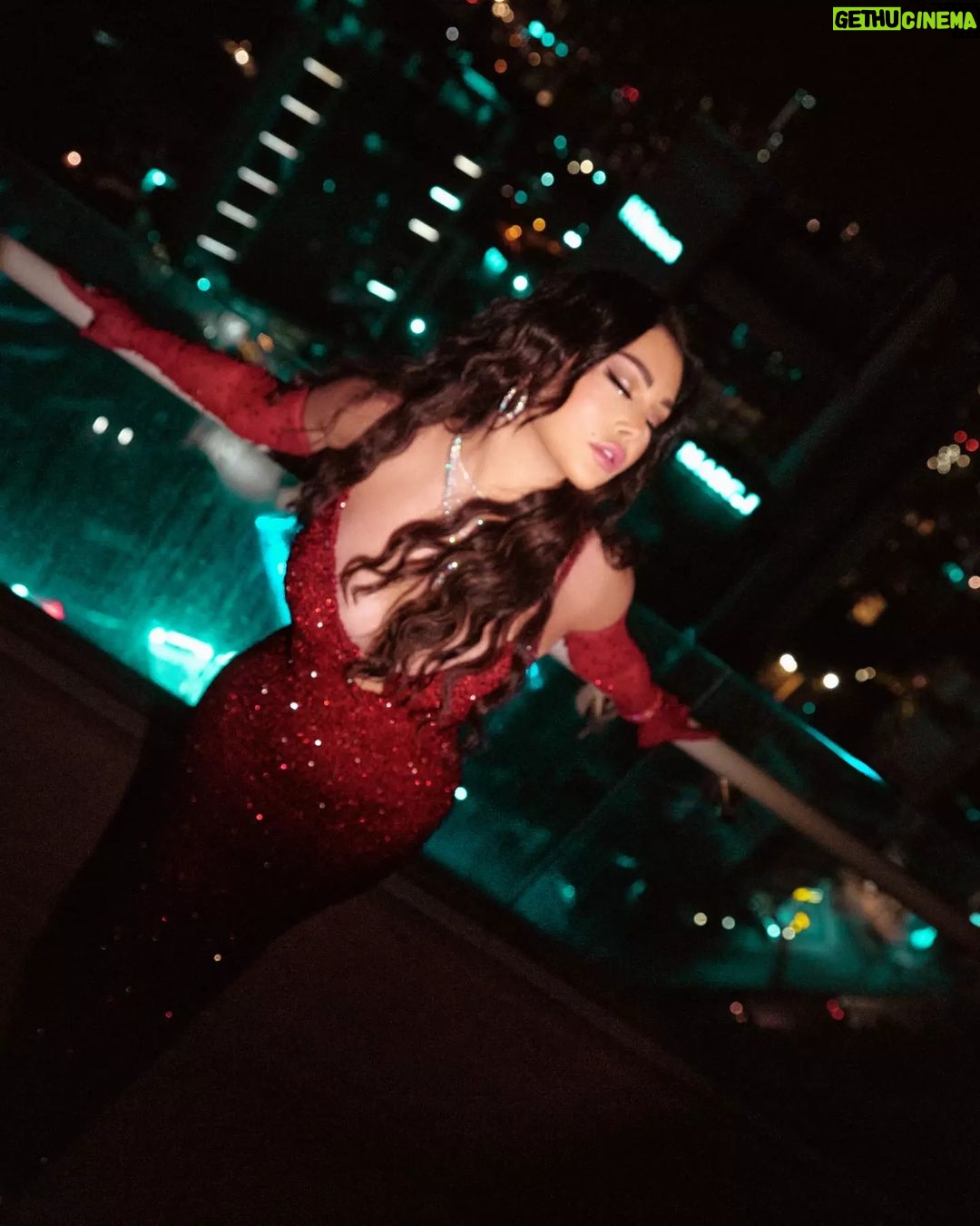 Haifa Wehbe Instagram - ๐๐๐ ๐๐๐๐ ๐ข๐ง ๐ฆ๐ฒ ๐๐๐ฅ๐จ๐ฏ๐๐ ๐๐๐ข๐ซ๐ฎ๐ญ โจ๏ธ Cheers to new beginnings and incredible moments. ุจุฏุงูุฉ ุณูุฉ ุฌุฏูุฏุฉ ูู ุจูุฑูุช ๐ค ุนุงู
ุณุนูุฏ ุฌู
ูุนุงู #nye #2024 #concert #crowd #Beirut #Lebanon #HaifaWehbe #ุญูู #ุฑุฃุณ_ุงูุณูุฉ #ุจูุฑูุช #ูุจูุงู #ุงูุณุจููุฑ #ูููุงุก_ููุจู Hilton Beirut Habtoor Grand