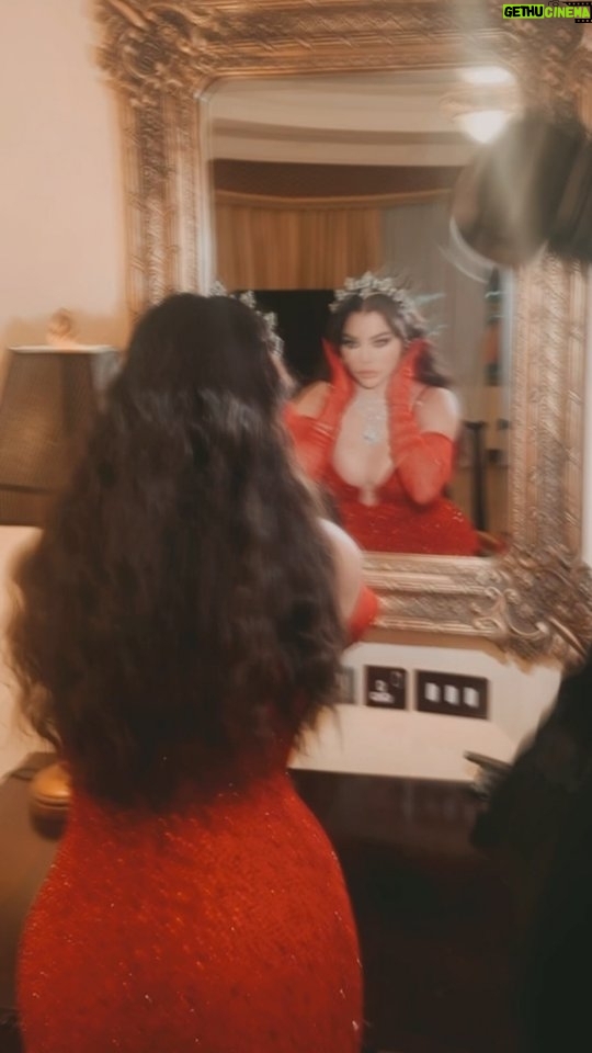 Haifa Wehbe Instagram - ๐๐๐ ๐๐ซ๐๐ฉ๐๐ซ๐๐ญ๐ข๐จ๐ง๐ฌ ๐๐๐ ๐ ๐ฎ๐๐๐๐๐๐๐๐ ๐ต๐๐๐๐ โจ๐ #BTS #NYE #2024 #HaifaWehbe Hilton Beirut Habtoor Grand