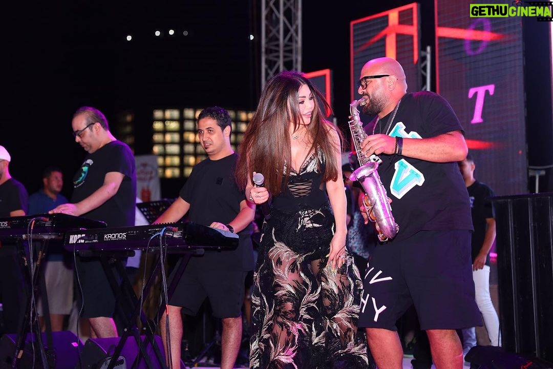 Haifa Wehbe Instagram - ๐ฎ๐๐๐
๐๐ ๐ต๐๐๐๐ ๐ซ ๐ณ๐๐๐ ๐ต๐ ๐ถ๐๐๐๐! at @notchbeachclub, New Alamein @yasserellhariryy #summer #concert #NorthCoast #Egypt #HaifaWehbe #ุญููุงุช #ุงูุนูู
ูู_ุงูุฌุฏูุฏุฉ #ุงูุณุงุญู_ุงูุดู
ุงูู #ู
ุตุฑ #ุงูุณุจููุฑ #ูููุงุก_ููุจู ุงูุนูู
ูู ุงูุฌุฏูุฏุฉ AL-Alamein