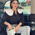 Haifa Wehbe Instagram - M.Y.O.B It’s a Warning 🙂 #jealous #greedy #mindyourownbusiness #haifawehbe