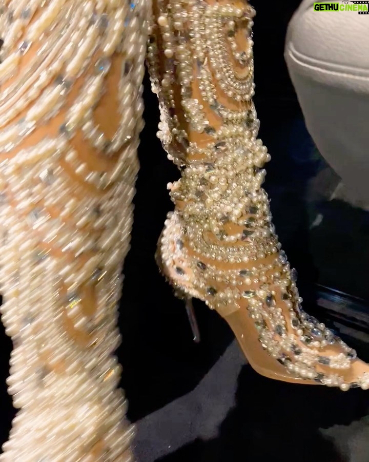 Haifa Wehbe Instagram - πΎπππ ππ πͺππππβ₯οΈ For @thelondon.eg @coterie.events @mamshaahlmisr @salma_fathalla Dress by @yousef_aljasmi #haifawehbe #caironights #thelondoneg #ΩΩΩΨ§Ψ‘_ΩΩΨ¨Ω #Ω
Ω
Ψ΄Ω_Ψ£ΩΩ_Ω
Ψ΅Ψ± #Ψ§ΩΩΨ§ΩΨ±Ψ© #Ψ¬Ψ³Ω
ΩΩΩ St.regis Cairo