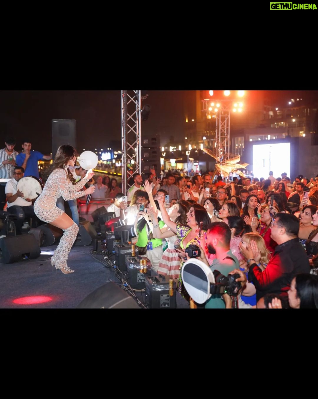 Haifa Wehbe Instagram - At Mamsha Ahl Misr Celebrating the 1st Anniversary of @thelondon.eg ๐ซ Glad to be part of this beautiful night. Thank you all ๐ค @mamshaahlmisr @salma_fathalla @coterie.events #concert #mamshaahlmisr #Egypt #explore #HaifaWehbe #ู
ู
ุดู_ุงูู_ู
ุตุฑ #ู
ุตุฑ #ูููุงุก_ููุจู