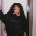 Halle Bailey Instagram - late night dinner with @off____white 🖤💙✨
