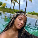Halle Bailey Instagram - minding my business…wbu? 😇🌴✨
