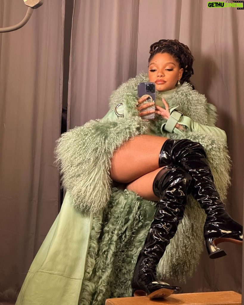 Halle Bailey Instagram - these boots are made for walkinnn… 🎶
