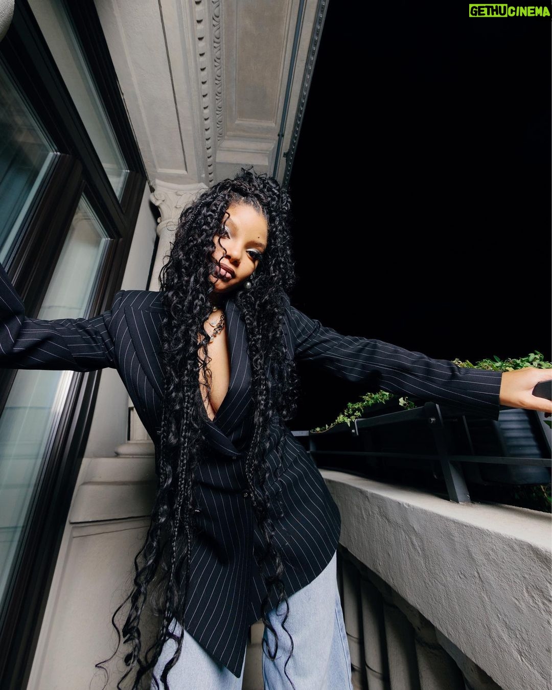 Halle Bailey Instagram - ciao milan, you were good to me ๐ฎ๐นโค๏ธ๐โจ
