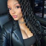 Halle Bailey Instagram - last night with @vspink ☺️🖤