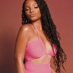 Halle Bailey Instagram - it’s myyy birthdayyyy 💗♈🔥