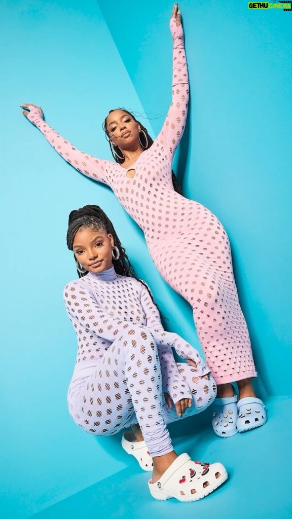 Halle Bailey Instagram - your girls have been BUSY, but when we’re not glammed up, you can catch us in our Crocs. you can shop our favs in stories! #Crocsambassador