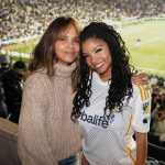 Halle Bailey Instagram - When two Halles link up 🤍 truly adore you @hallebailey