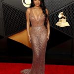 Halle Bailey Instagram - my first solo song was nominated for a grammy 😭✨i’m so thankful to now be a 6x grammy nominee 🥹thank you jesus 🤍✨sometimes it doesn’t feel like this is really my life, i’m so so grateful., a few shots of the best time last night !! 🥰