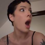 Halsey Instagram - 🤷🏻‍♀️