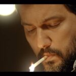 Hamed Behdad Instagram – 🎥
مگه بهت نگفتم حق خوری، خط قرمز منه؟!

قسمت دوم سریال می خواهم زنده بمانم را همین حالا به‌صورت اختصاصی در فیلیمو تماشا کنید.

با بازی حامد بهداد، سحر دولتشاهی، پدرام شریفی، علی شادمان، آناهیتا درگاهی و مهران احمدی با هنرمندی آزاده صمدی، امیر نوروزی، مهدی حسینی نیا، فرید سجادی حسینی و بابک کریمی با حضور افسانه چهره آزاد، عزت مهرآوران، محمدرضا مالکی، مهدی صباغی، بیژن بنفشه خواه و بهاره کیان افشار

 سریال «می‌ خواهم زنده بمانم» به کارگردانی شهرام شاه‌حسینی و تهیه‌کنندگی محمد شایسته هر دوشنبه تنها در پلتفرم فیلیمو منتشر خواهد شد.

با صدای همایون شجریان

سرپرست نویسندگان: مجید مولایی
نویسندگان: پویا سعیدی، پوریا کاکاوند
ساخت تیزر: مسعود رفیع‌زاده

صفحه رسمی سریال:
@iwanttoliveseries

#می_خواهم_زنده_بمانم
#حامد_بهداد
#حامدبهداد
#hamedbehdad