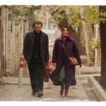 Hamed Behdad Instagram – 🎬
ورق بزنید
آلبوم عکس های قسمت اول سریال #می_خواهم_زنده_بمانم

قسمت اول این سریال دوشنبه همین هفته به‌صورت اختصاصی در پلتفرم #فیلیمو منتشر شد.

سریال «می‌خواهم زنده بمانم» با بازی حامد بهداد، سحر دولتشاهی، پدرام شریفی، علی شادمان، آناهیتا درگاهی و مهران احمدی با هنرمندی آزاده صمدی، امیر نوروزی، مهدی حسینی نیا، فرید سجادی حسینی و بابک کریمی با حضور افسانه چهره آزاد، عزت مهرآوران، محمدرضا مالکی، مهدی صباغی، بیژن بنفشه خواه و بهاره کیان افشار، هرهفته در دسترس کاربران فیلیمو خواهد بود.

تهیه‌کننده: محمد شایسته
کارگردان: شهرام شاه حسینی
سرپرست نویسندگان : مجید مولایی
نویسندگان : پویا سعیدی، پوریا کاکاوند

عکاس: سهراب خانزاده

#حامد_بهداد
#حامدبهداد
#hamedbehdad

@iwanttoliveseries