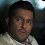 Hamed Behdad Instagram - 🎬 سومین تیزر از قسمت سوم سریال دل سریال دل به کارگردانی منوچهرهادی و تهیه‌کنندگی جواد فرحانی عوامل سریال عبارتند از بازیگران:حامد بهداد - ساره بیات - یکتا ناصر - کوروش تهامی - باحضور سعید راد-بیژن امکانیان - افسانه بایگان-نسرین مقانلو - مهدی کوشکی - علی سخنگو - باهنرمندی مهراوه شریفی نیا - لیلا زارع و بهرام افشاری حمیدرضا نعیمی-تینو صالحی -سارا نجفی - حسین عرب -محمد حسن معینی و با حضور افتخاری مریم سعادت . نویسندگان:بابک کایدان- میثم کایدان مجری طرح و جانشین تهیه کننده :سعید خندق آبادی ساخت تیزر :محمد ابراهیم هادی @mohammadebrahimhadiii تهیه شده در : @Shadroufilm #دل #حامدبهداد #حامد_بهداد #hamedbehdad
