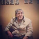 Hamed Behdad Instagram - . استاد بالا مقام حميد سمندريان سهم بسزايى در تربيت و پرورش بسيارى بازيگران سينما تاتر ايران داشته اند و جمعيتى از ما بازيگران، حد اقل سه نسل، مرهون و مديون آموزش هاى ايشان هستيم. شايد بيشتر از هر بازيگرى لازم باشد روز بازيگر را به ايشان تبريك بگوييم. روحش شاد. ١٤٠٠/٢/١٤ #حمید_سمندریان #حامد_بهداد #حامدبهداد #hamedbehdad