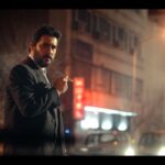 Hamed Behdad Instagram - 🎥 فقط من الان نمیدونم باید بیشتر ازت بترسم یا دلم برات بسوزه . . . قسمت دهم می خواهم زنده بمانم منتشر شد دهمین قسمت از سریال «می‌خواهم زنده بمانم» در فیلیمو منتشر شد. آیا هما حقی دلش با امیر شایگان صاف شده؟ چرا هما به خانه نادر سرمد رفت؟ حامد بهداد، سحر دولتشاهی، پدرام شریفی، علی شادمان، آناهیتا درگاهی و مهران احمدی با هنرمندی آزاده صمدی، امیر نوروزی، مهدی حسینی نیا، فرید سجادی حسینی و بابک کریمی با حضور افسانه چهره آزاد، عزت مهرآوران، محمدرضا مالکی، بهرام ابراهیمی، ناهید مسلمی، مهدی صباغی و بهاره کیان افشار بازیگران این سریال دیدنی هستند. سریال عاشقانه «می‌ خواهم زنده بمانم» به کارگردانی شهرام شاه‌حسینی و تهیه‌کنندگی محمد شایسته هر دوشنبه ساعت ۸ صبح از فیلیمو پخش می‌شود. ساخت تیزر: مسعود رفیع زاده ‏@iwanttoliveseries #می_خواهم_زنده_بمانم #حامد_بهداد #حامدبهداد #hamedbehdad