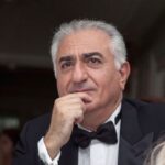 Hamid Farrokhnejad Instagram - 🌑 توجه :مهم : مجمع روحانیون مبارز،جامعه روحانیت مبارز ،طلاب و مدرسین حوزه‌های علمیۀ سراسر کشور ،ائمه جمعه و جماعت ، فضلا و علما ، و روسای :بنیاد برکت بنیاد پانزده خرداد بنیاد شهید و امور ایثارگران بنیاد مستضعفان انقلاب اسلامی بنیاد مسکن انقلاب اسلامی سازمان اقتصادی کوثر سازمان اوقاف و امور خیریه سازمان تبلیغات اسلامی سازمان حج و زیارت سازمان صدا و سیمای جمهوری اسلامی ایران سازمان فرهنگ و ارتباطات اسلامی ستاد اجرایی فرمان امام ستاد استهلال ستاد توسعه و بازسازی عتبات عالیات شورای راهبردی روابط خارجی جمهوری اسلامی ایران شورای سیاستگذاری ائمه جمعه شورای عالی انقلاب فرهنگی شورای عالی قرآن شورای هماهنگی تبلیغات اسلامی قوه قضائیه جمهوری اسلامی ایران کمیته امداد امام خمینی مؤسسه اطلاعات مؤسسه دانش‌بنیان برکت مؤسسه کیهان مؤسسه مطالعات تاریخ معاصر ایران مجمع تشخیص مصلحت نظام مرکز طبع و نشر قرآن جمهوری اسلامی ایران مرکز ملی فضای مجازی نهاد نمایندگی رهبری در دانشگاه‌ها نهادهای شبه‌دولتی در ایران و سایر نهادهای زیر نظر رهبری ،روساي قواي سه گانه و زير مجموعه هاشون و خودِ رهبرتون ،👇 فدای تیپ "شاهزادمون ".😂