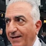 Hamid Farrokhnejad Instagram - برای آزادی ایران سه چیز لازم است : اول اینکه بدانیم دو دسته بیشتر نیستیم ، دوستان یا دشمنان حکومت ظلم . دوم میتوان پیرو هر تفکر و جناحی بود ولی به عقاید هم احترام گذاشت سوم اتحاد و همکاری برای سرنگونی جمهوری اسلامی. پاینده باد ایران 💚🤍❤️