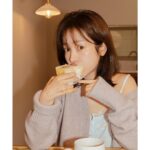 Han Ji-min Instagram - . Fan-meeting postcards 💌 📸: @sopialand 👗: @hhy6588 💇🏻‍♀️: @halolee7 💄: @jennyhouse_ssung