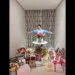 Han Ji-min Instagram - . 조금 늦은 감사 인사드려요. 많은 축하와 사랑 전해주셔서 고맙습니다~🎂🎈 Thanks for the birthday wishes!🧸 (하나하나 다 담지 못한 선물들도 많아 미안해요🥲)