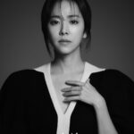 Han Ji-min Instagram - . 𝗕𝗛𝗘𝗻𝘁𝗲𝗿𝘁𝗮𝗶𝗻𝗺𝗲𝗻𝘁 𝗶𝗻 𝗠𝗮𝗿𝗶𝗲 𝗖𝗹𝗮𝗶𝗿𝗲 𝗞𝗼𝗿𝗲𝗮 𝗗𝗲𝗰𝗲𝗺𝗯𝗲𝗿 𝗜𝘀𝘀𝘂𝗲 𝘄𝗶𝘁𝗵 𝗨𝗡𝗜𝗖𝗘𝗙🖤 모두 같은 마음으로 함께 할 수 있음에 감사하고, 더욱 뜻깊고, 그래서 따뜻했습니다.🙏🏻 Thanks to @unicef_kr, @marieclairekorea, @bhent_official