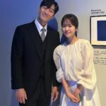 Han Ji-min Instagram - . 🐳 박해수 배우님과 제가 나레이터로 참여한 ‘고래와 나’는 지구에서 가장 크고 가장 오래 살며 가장 긴 거리를 이동하는 포유류지만, 여전히 미지의 동물인 고래의 은밀한 세상을 담은 다큐멘터리인데요! 저희의 목소리로 고래의 경이로운 장면을 담아낼 ‘고래와 나’는 18일 오후 11시 5분 1부 ‘머나먼 신비’가 방송될 예정이니 많은 관심 부탁드립니다📺🌟 🐳 1부 머나먼 신비 🐳 2부 고래의 노래를 들어라 🐳 3부 거대한 SOS 🐳 4부 고래가 당신에게 #고래와나