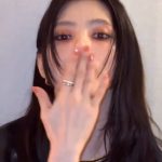Han So-hee Instagram - @boucheron night 💍