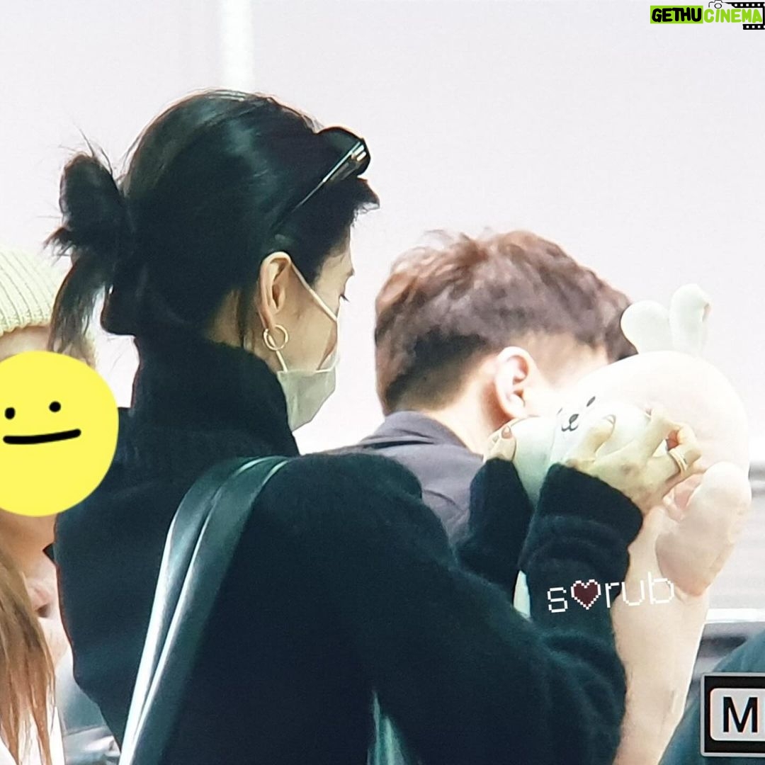 Han So-hee Instagram - i cna do this all day (루피전 whit my bf)