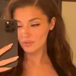 Hande Erçel Instagram - Merci Paris ⭐️