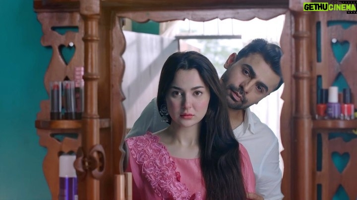 Hania Aamir Instagram - One year to Mere Humsafar! Thank you for making it the most beautiful memory of 2022 and probably my life! Canβt thank my fans enough! ππππ½
