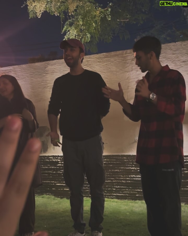 Hania Aamir Instagram - umer and dua’s qawali night stories will never get old Karachi, Pakistan