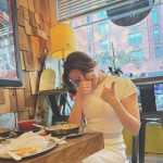 Hania Aamir Instagram – 🦙 Manhattan, New York