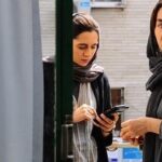 Hanie Tavassoli Instagram - ‎به گزارش روابط عمومی پروژه، فیلم سینمایی #ملخ به کارگردانی #فائزه_عزیزخانی، تهیه‌کنندگی #منیژه_حکمت و #مهشید_آهنگرانی‌فراهانی و پخش بین‌المللی شرکت ایریماژ در نخستین نمایش جهانی، در جشنواره «جنوب از جنوب غربی» (SXSW) اکران می‌شود. ‎راهیابی فیلم «ملخ» به این جشنواره بزرگ، معتبر و تاثیرگذار می‌تواند پنجره‌ای جدید را روی فیلم‌های مستقل ایرانی بگشاید. . ‎فائزه عزیزخانی، در دومین فیلمش، با تیزبینی و شوخ‌طبعی، دختری نویسنده را در مرکز فیلم قرار داده است که در شرف از دست دادن اتاق و درآمدی از آن خود است؛ همان چیزهایی که یک نویسنده برای نوشتن به آن نیاز دارد. . ‎«ملخ» داستان یک روز از زندگی «هانیه» با بازی #هانیه_توسلی است؛ نویسنده‌ای شکست خورده و عاشق سینما که فیلمنامه‌ای الهام پذیرفته از زندگی خود را برای کارگردانی در اختیار دوست نزدیکش، «پگاه» با بازی #پگاه_آهنگرانی، قرار داده و در جریان تمرین و روخوانی از قضاوت همگان درباره شخصیت اصلی فیلمنامه به امان آمده است. . ‎هانیه توسلی، پگاه آهنگرانی، #پدرام_شریفی، #شیرین_آقارضاکاشی، #رامین_صدیقی، #وحید_عزیزخانی، #مجید_عزیزخانی، #نوید_سجادی_حسینی، #درنا_مدنی، #داریوش_حکمت، #مهدی_فتاحی و با حضور افتخاری #علی_مصفا از جمله بازیگران این فیلم سینمایی هستند. . ‎عوامل پروژه «ملخ» عبارتند از نویسنده و کارگردان: فائزه عزیزخانی، تهیه‌کننده: منیژه حکمت و مهشید آهنگرانی، مدیرفیلمبرداری: علیرضا برازنده، تدوین: مجید برزگر و حمید برزگر، مدیر صدابرداری: ایرج شهزادی، ‎طراح صحنهه : سهیل دانش اشراقی ‎طراحی صدا: ایرج شهزادی ‎و نعیم مسچیان و مهرداد براتی، طراح لباس: رعنا امینی، موسیقی تیتراژ: حسام‌الدین صالح‌بیگ، طراح گریم: سیامک احمدی، مجری طرح: داریوش حکمت، مدیر تولید: پریسا نعمتی‌مقدم، جانشین تولید: نازنین مهندسی، مدیر برنامه‌ریزی و هماهنگی تولید: درنا مدنی، منشی صحنه: غزل رشیدی، دستیار اول فیلمبردار: حامد عزت‌خواه، عکاس: نوید سجادی‌حسینی، دستیاران صدابردار: علی نعمتی و محسن پرهیزکار، دستیار اول صحنه: حمیدرضا عامری، مدیر صحنه: حامد ظریفی، لابراتوار دیجیتال ایران نوین: استودیو خط فرضی، تصحیح رنگ: نیما دبیرزاده و نهال چیذری، توليد: بامدادفيلم، پخش بين‌المللى: ايريماژ فيلم و مشاور رسانه ای: نغمه دانش آشتیانی با همراهی سپیده شریعت رضوی. . @faezeazizkhani @manijeh.hekmat @mahshid_ahangarani @haniehtavassoli @pedramsharifiiii @naghmehdanesh @pegahahangrani
