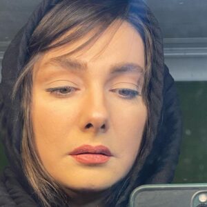 Hanie Tavassoli Instagram - همین روزها🍀