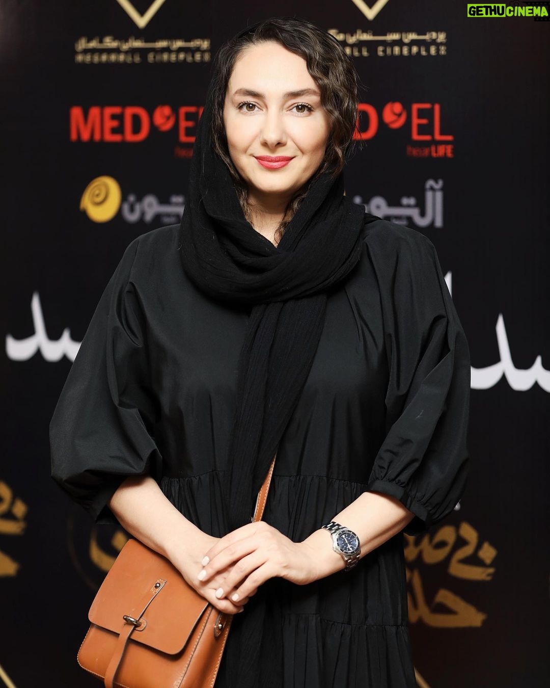 Hanie Tavassoli Instagram - @mreza_abdoli 🙏🏻🌸