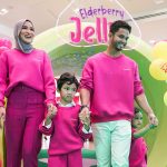 Hanis Zalikha Instagram – Which negeri should we have the Jelly Playland next??
Over the weekend Toujours Kids had a successful 2–Day Jelly Playland where families from all around Klang Valley came together to have fun and celebrate the launch of Elderberry Jelly by Toujours Kids. Toujours recorded over a thousand participants in the course of two days filled with kids activities, session by certified nutritionist, parenting talk and introduction to Elderberry fruit, a superfood known to help induce calmness. Elderberry Jelly is now available online and in Guardian pharmacies nationwide. Go and grab em for your kids @toujoursadvanced !!! #ToujoursKidsElderberryJelly