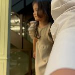 Hanis Zalikha Instagram – Just a video of my daughter trying to finish my flamin hot Cheetos 🌶 You did this @alisyarshd .