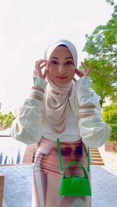 Hanis Zalikha Instagram - ☺️