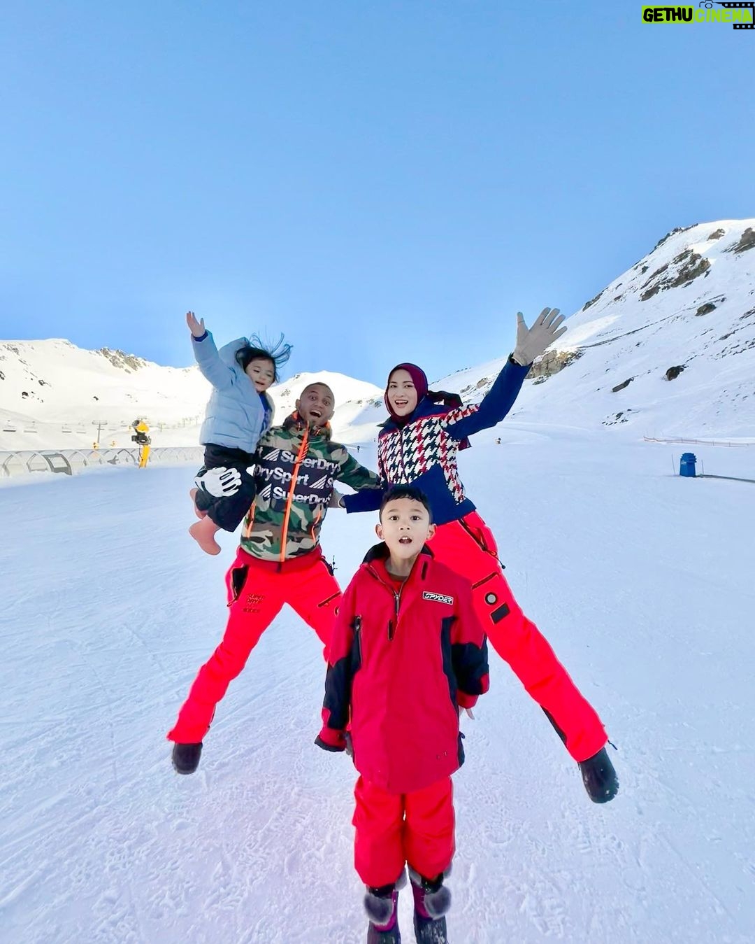 Hanis Zalikha Instagram - The Remarkables experience 🥰